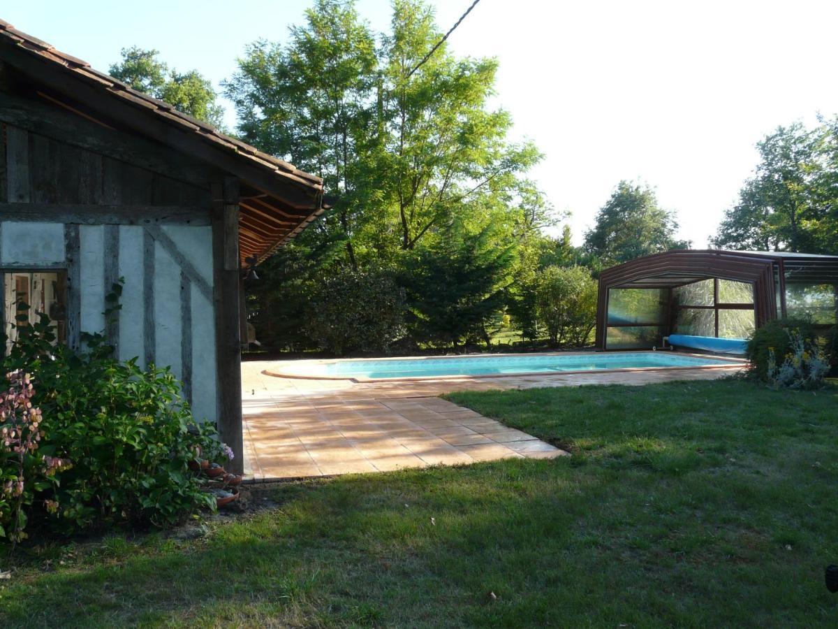 Bed and Breakfast l'Airial de Nahouns Sabres Exteriér fotografie